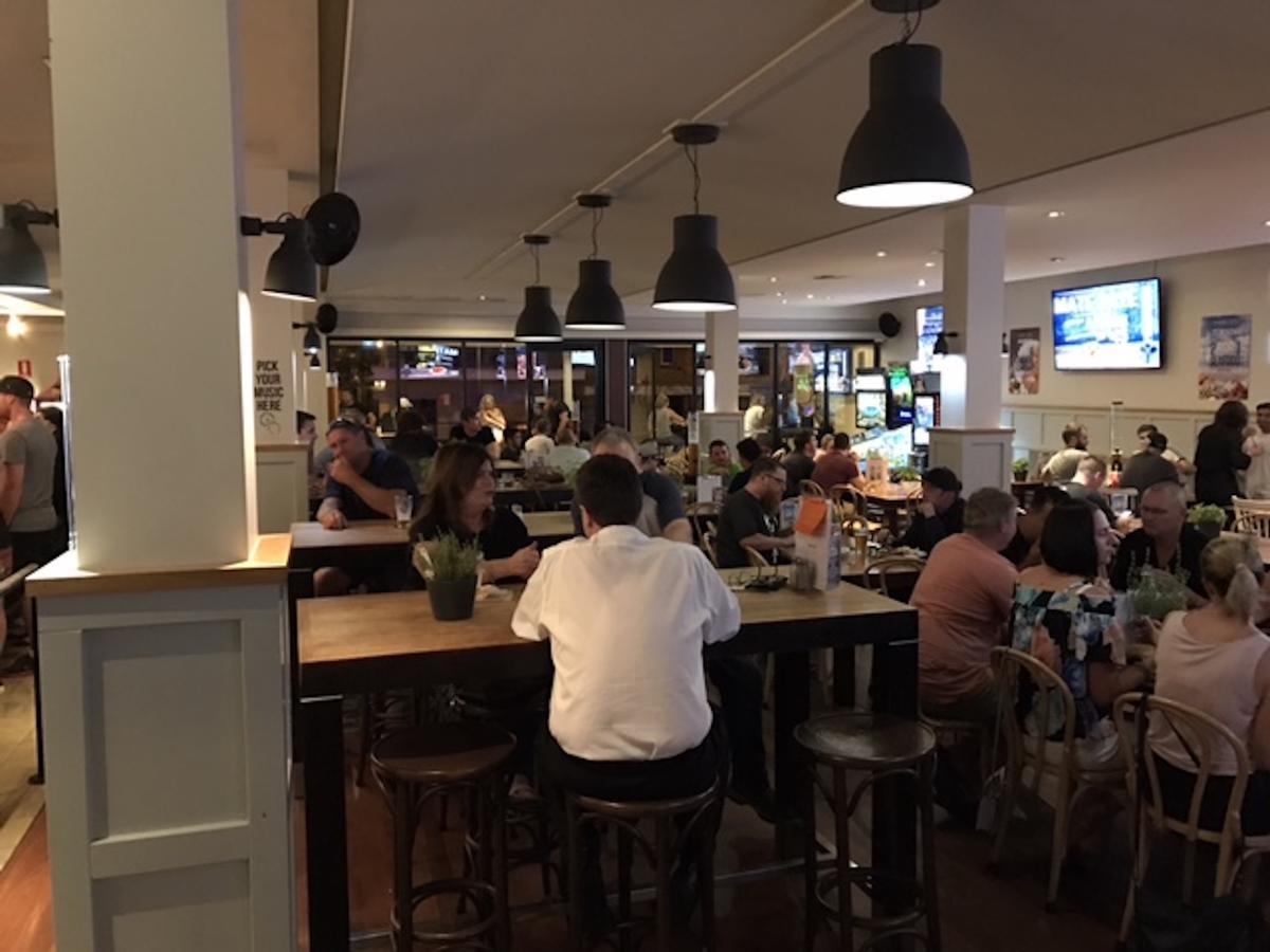 Panania Hotel Sydney ภายนอก รูปภาพ